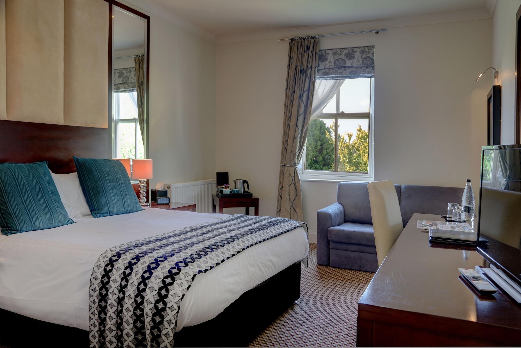Best Western Forest And Vale Hotel Пикеринг Экстерьер фото