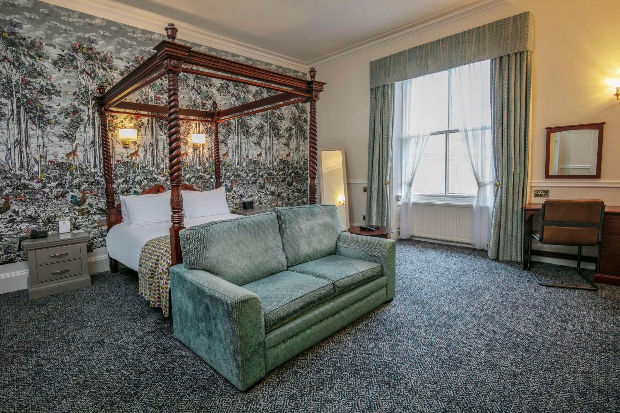 Best Western Forest And Vale Hotel Пикеринг Экстерьер фото